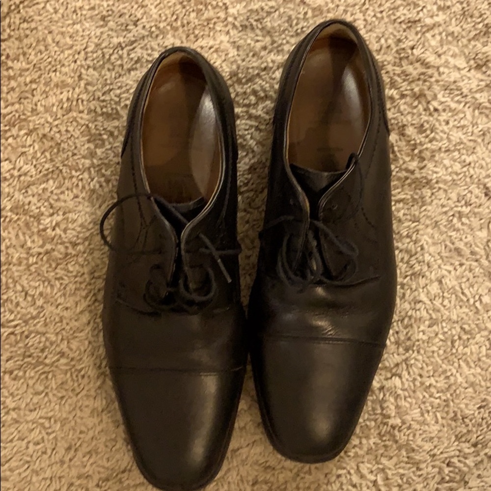 Johnston and Murphy Men’s Cap Toe Dress Shoe 12